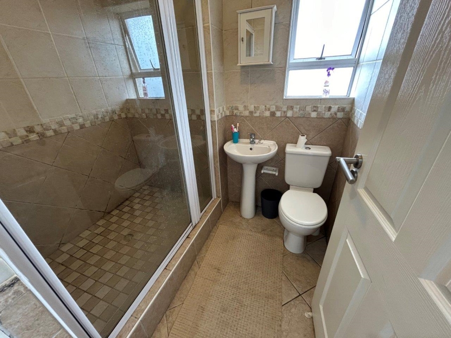 2 Bedroom Property for Sale in Jeffreys Bay Central Eastern Cape